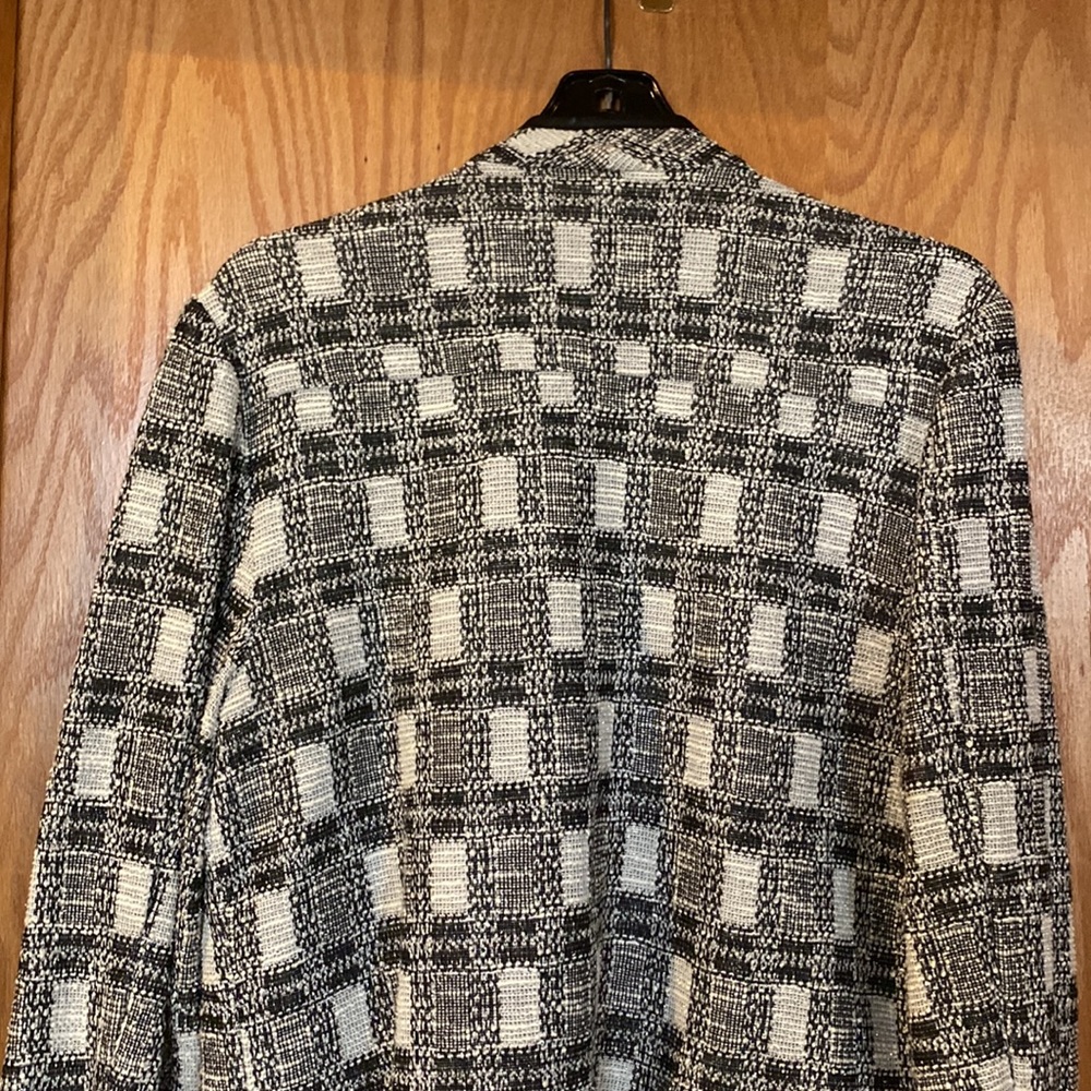 Jacket - Picture 5 of 8